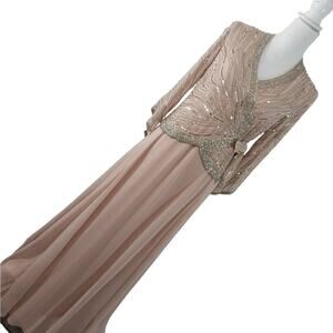 NWT@$280! JKARA! CHAMPAGNE BEIGE & ELABORATE SILBER BEADING FULL LGTH GOWN! SZ 6